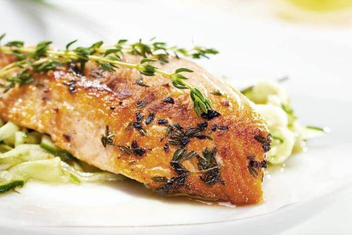 Upfit Zucchini-Lachs-Spaghetti Rezept
