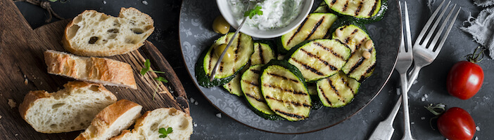 roasted courgette crisps