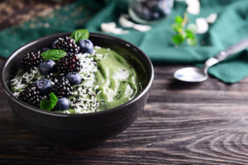 Avocado Beeren Porridge