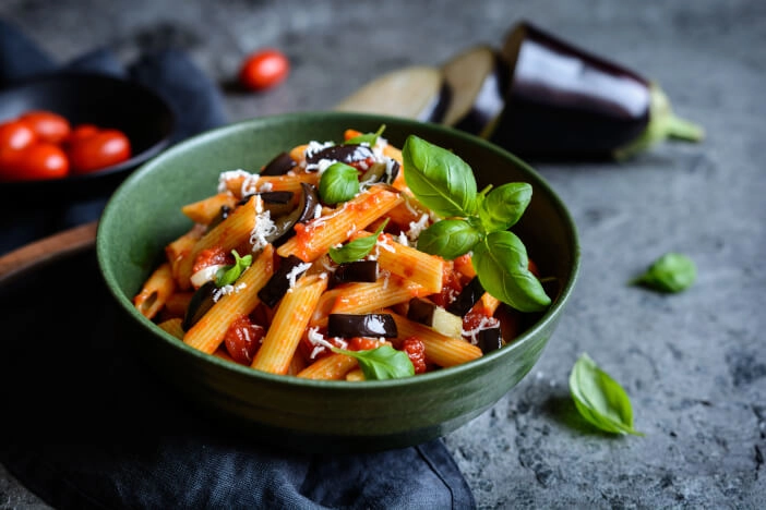 Tomaten Auberginen Sugo