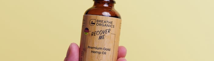 CBD Öl namens recover me von breathe organics CBD Öl namens recover me von breathe organics