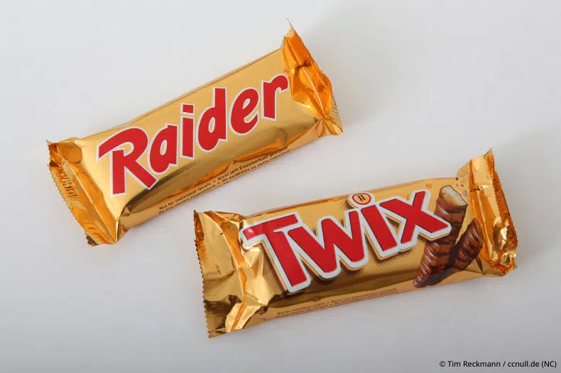 Twix vs Raider