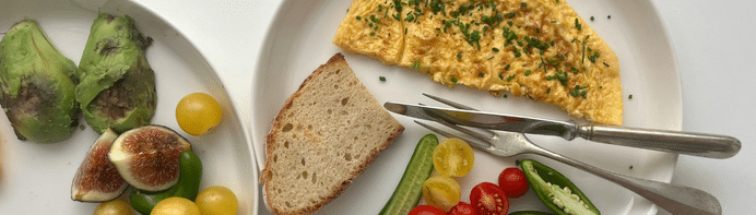 Vollkornbrot + Ei + Avocado